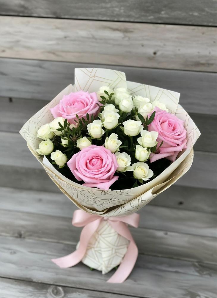 Букет цветов из: Розы в Кемь