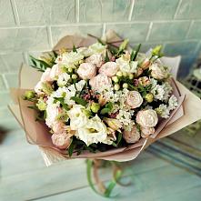 Букет цветов из:  Альстромерии, Розы и Хризантемы #REPLACE_PRED# Кемь