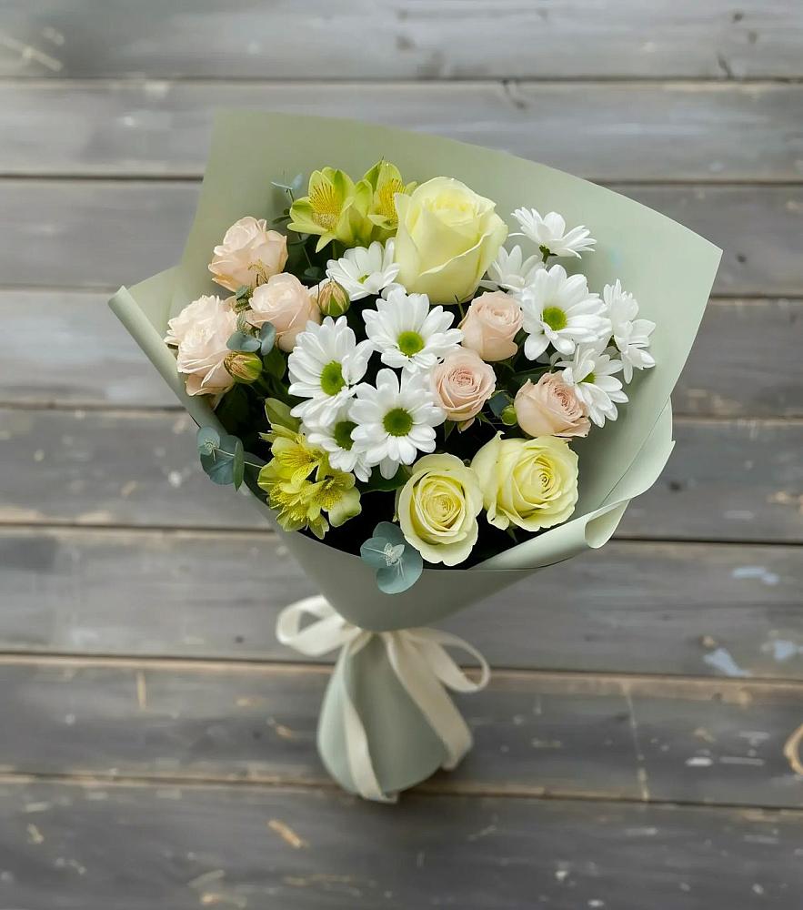 Букет цветов из: Альстромерии, Розы и Хризантемы в Кемь