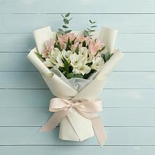 Букет цветов из:  Альстромерии в Кемь