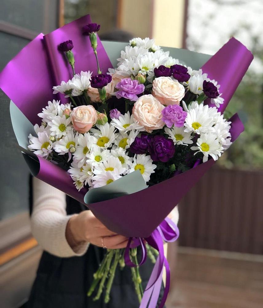 Букет цветов из: Хризантемы, Гвоздики и Розы в Кемь