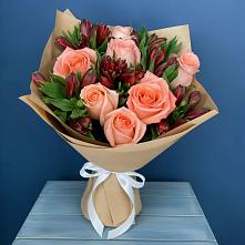 Букет цветов из:  Розы и Альстромерии #REPLACE_PRED# Кемь