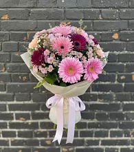 Букет цветов из:  Герберы и Хризантемы в Кемь