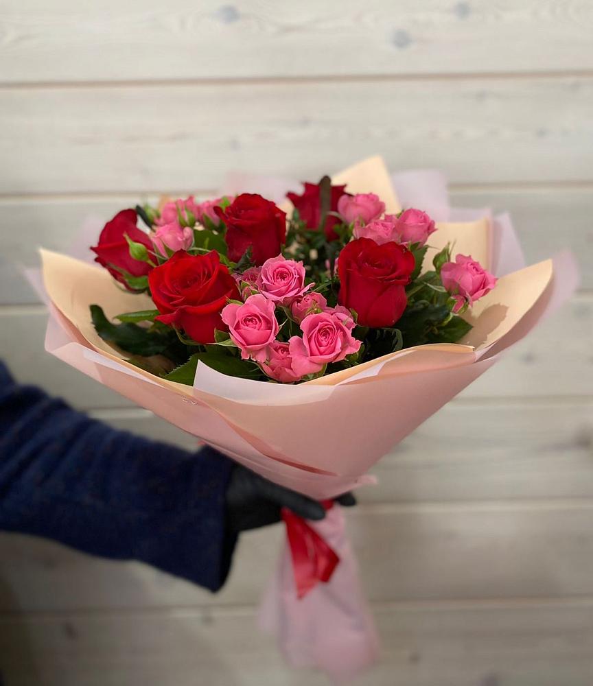 Букет цветов из: Розы в Кемь